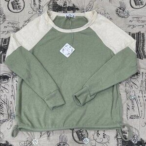 Poof New York Long Sleeve Top